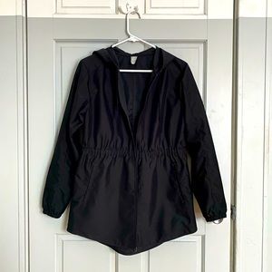 FALL SALE: St Johns Bay activewear rain jacket / windbreaker Size Small